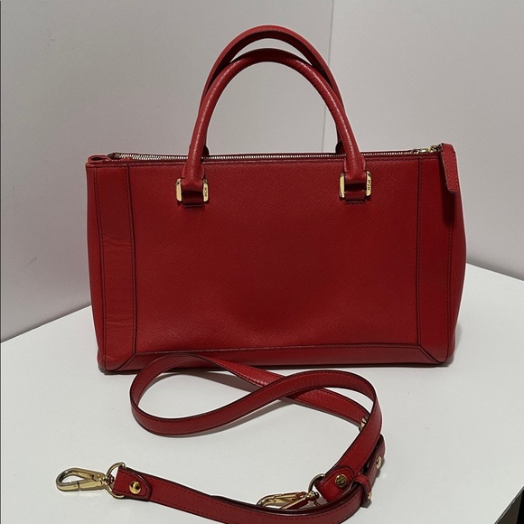 💯 Authentic  MCM Tote Bag🍀 - Picture 12 of 16